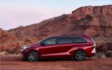 2024 Toyota Sienna: A Hybrid Minivan with Style and Substance